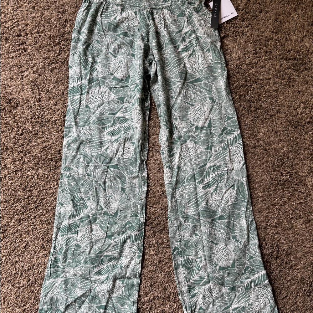 O’Neill Beachy Green Leaf Print Pants